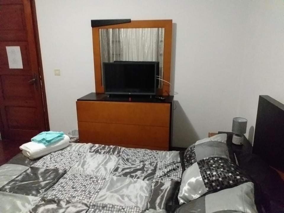 Rose Street House Apartment Angra do Heroismo Ngoại thất bức ảnh